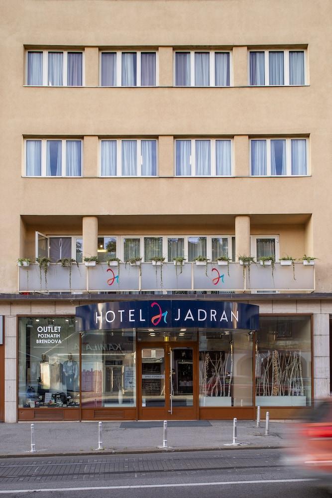 Hotel Jadran Zagreb Buitenkant foto