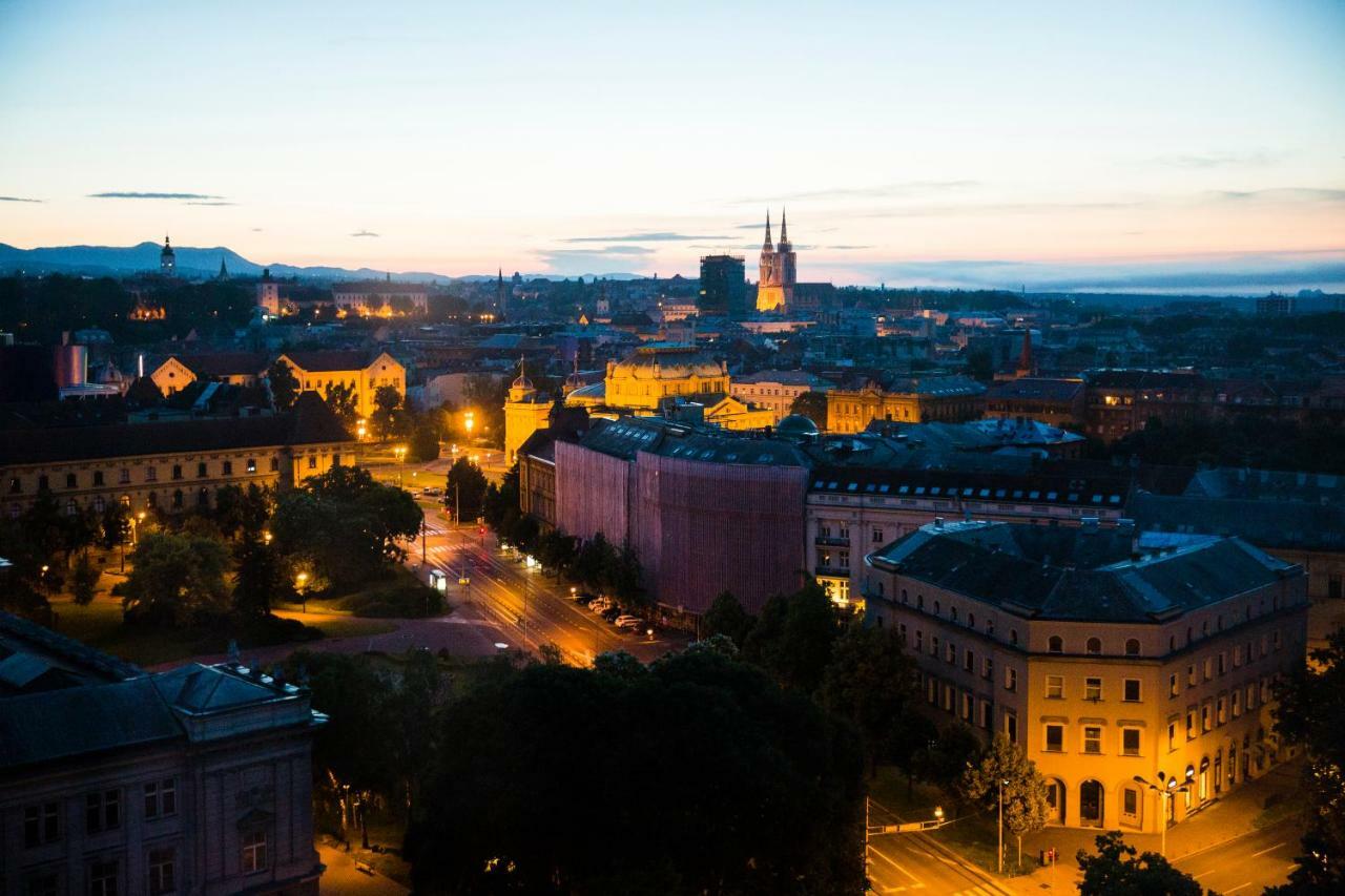 Hotel Jadran Zagreb Buitenkant foto