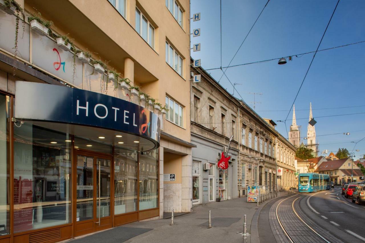 Hotel Jadran Zagreb Buitenkant foto